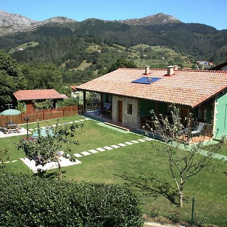 Coviellador Cangas De Onis Guest House Exterior foto