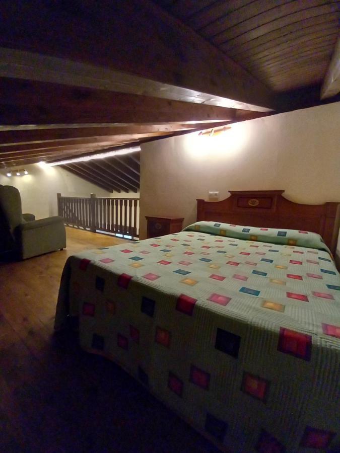 Coviellador Cangas De Onis Guest House Exterior foto