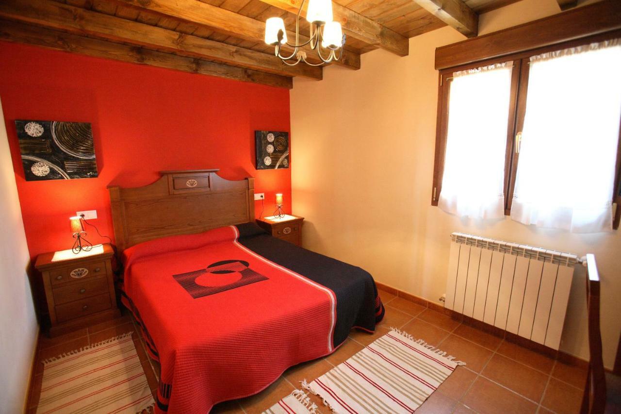 Coviellador Cangas De Onis Guest House Exterior foto