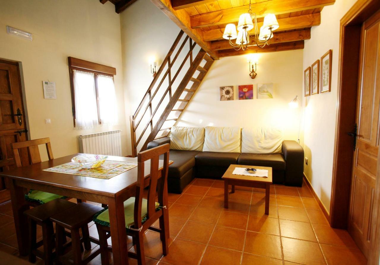 Coviellador Cangas De Onis Guest House Exterior foto